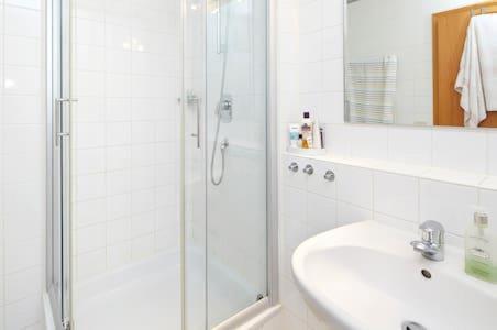 לודוויגסבורג Komfortferienwohnung Zentrum מראה חיצוני תמונה